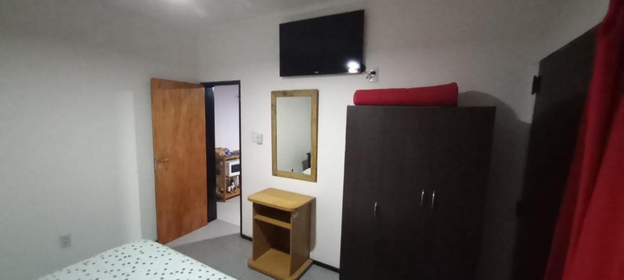 Apartamentos Willy - En Zona Residencial Con Estacionamiento Мендоса Екстериор снимка